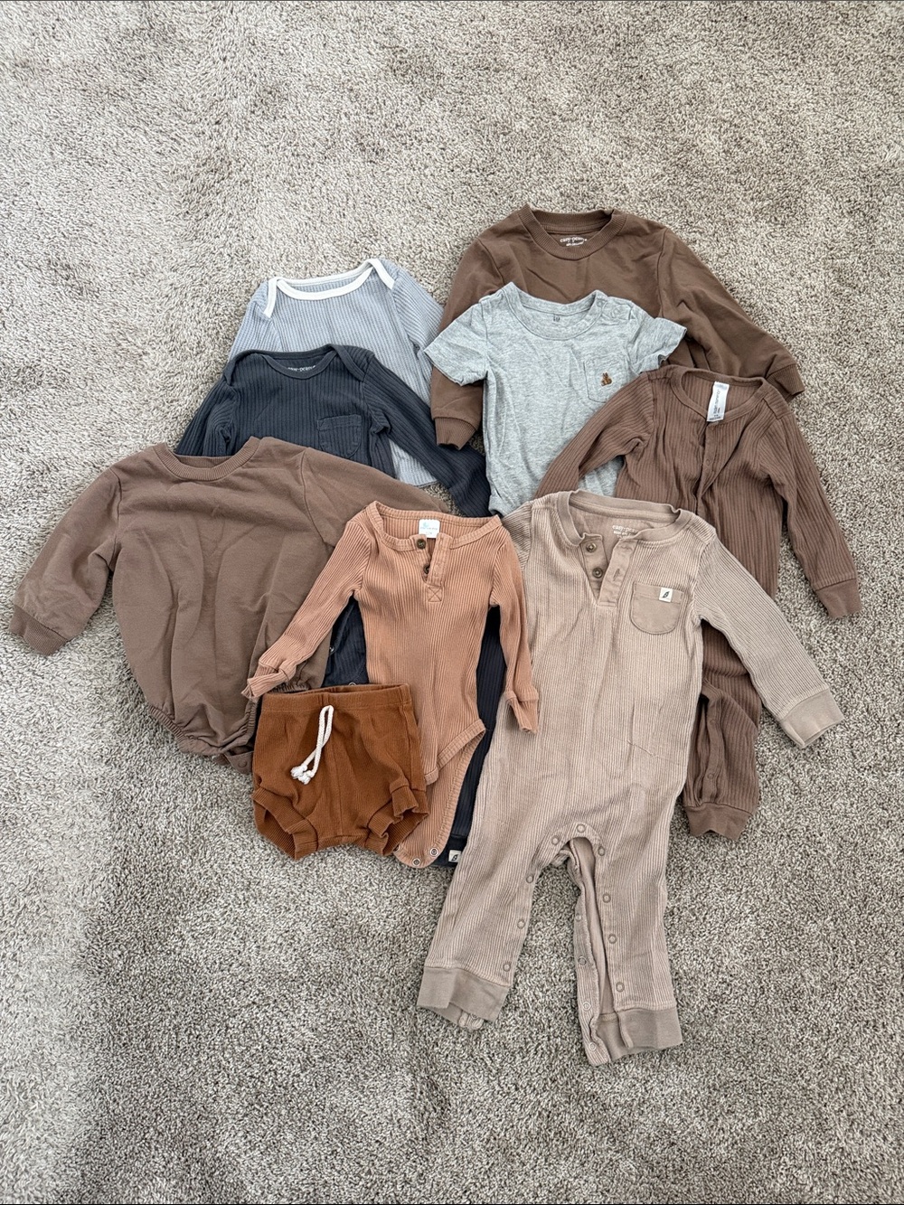 Gender Neutral 9 Piece Baby Clothing Bundle - Sizes 12-24 Mo